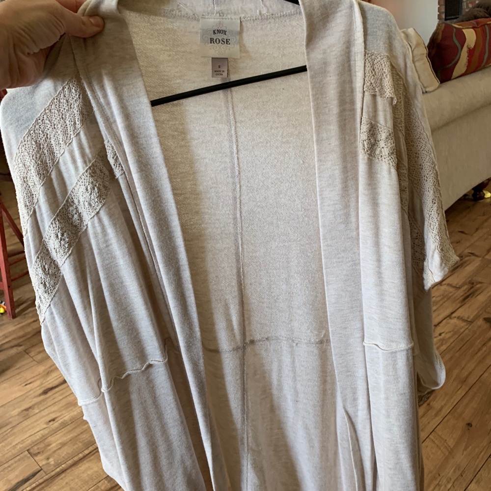 Knox rose kimono